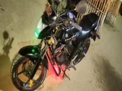 Suzuki Gixxer Dual Disc Dual Tone